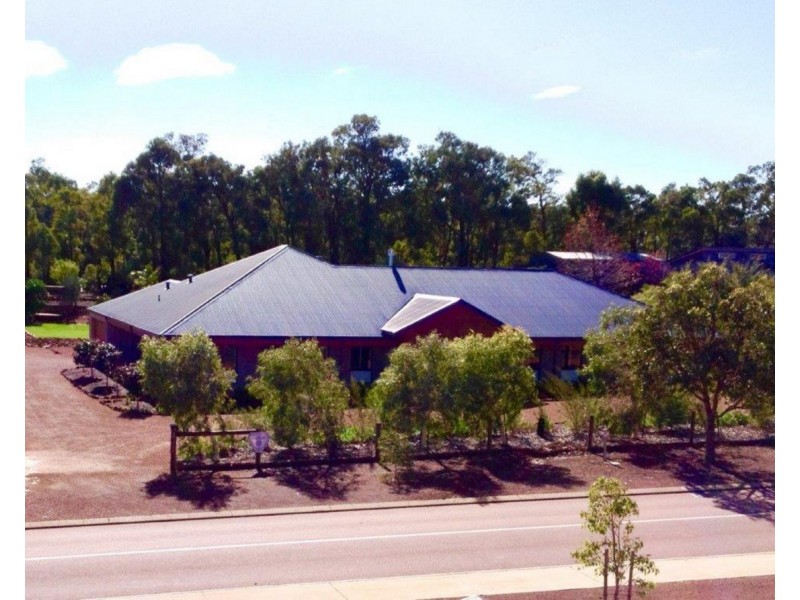 15 Observation Circle, Bedfordale WA 6112