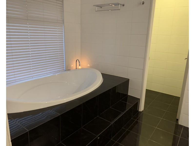 15 Observation Circle, Bedfordale WA 6112