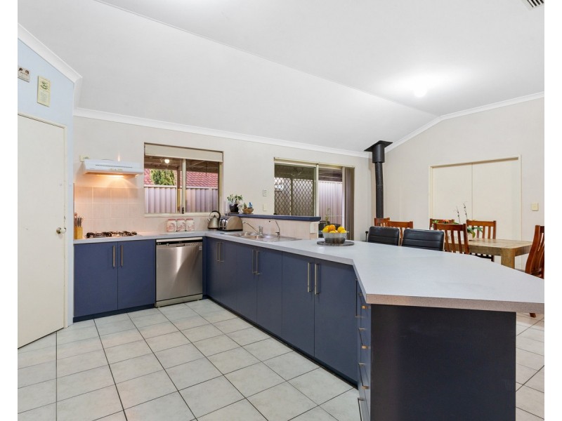 70 Serpentine Meander, Gosnells WA 6110