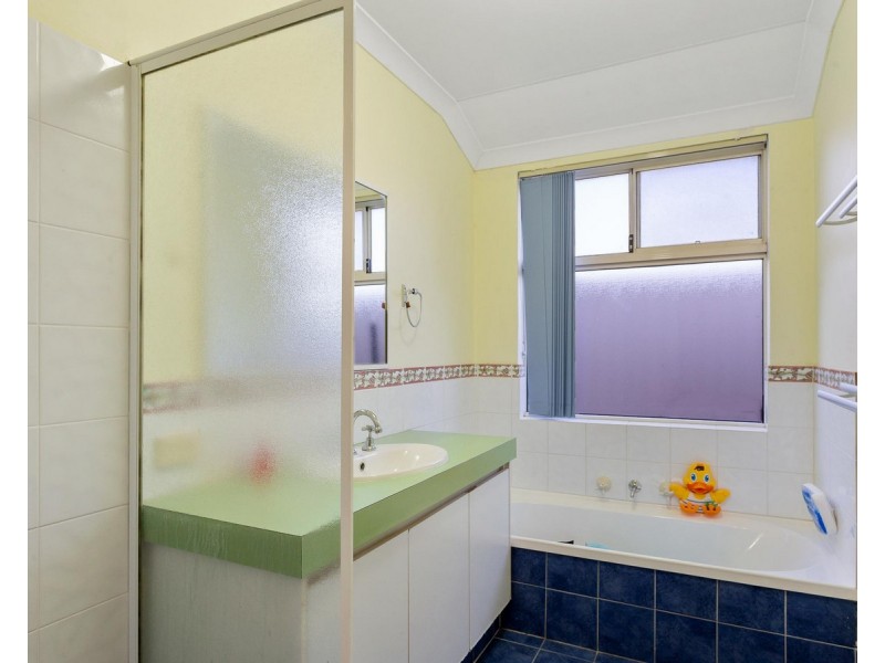 70 Serpentine Meander, Gosnells WA 6110