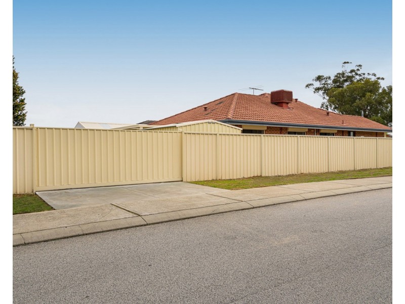 15 Milano Loop, Seville Grove WA 6112