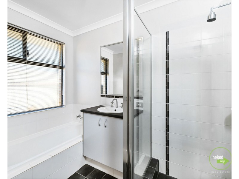 13 Daran Way, Byford WA 6122