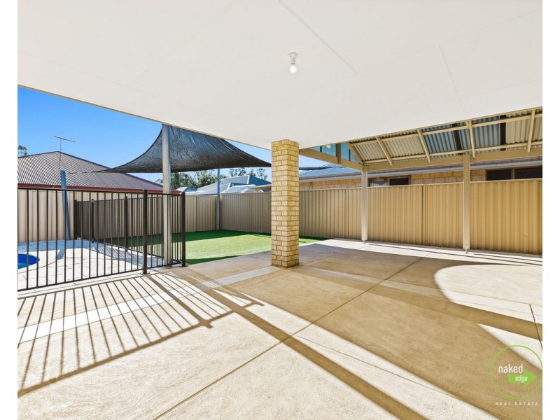 13 Daran Way, Byford WA 6122