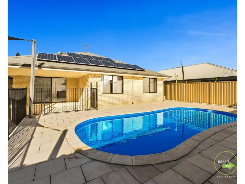 13 Daran Way, Byford WA 6122