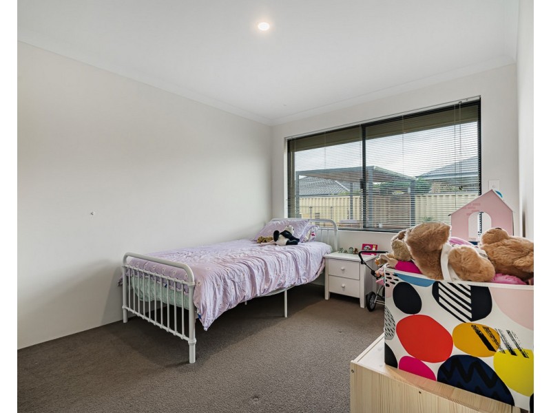 14 Pardalote Road, Harrisdale WA 6112