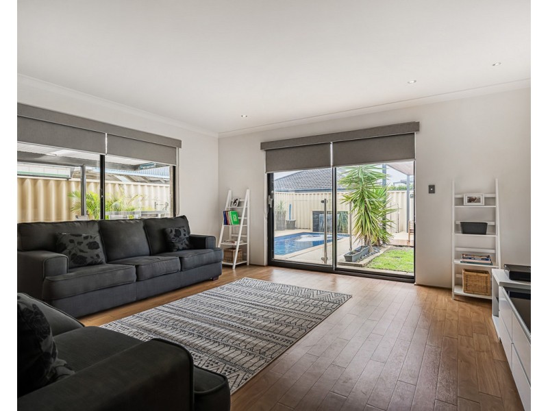 14 Pardalote Road, Harrisdale WA 6112