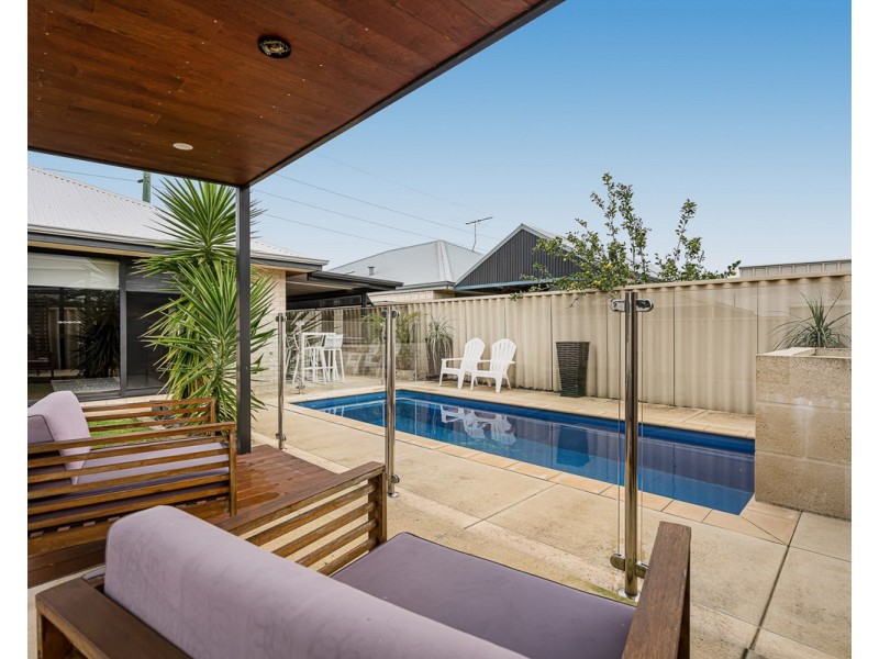 14 Pardalote Road, Harrisdale WA 6112