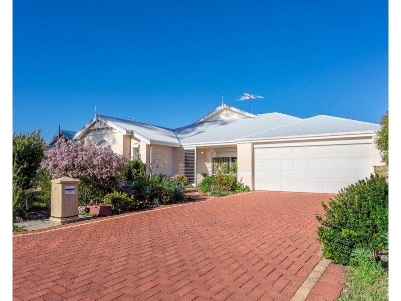 7 Chyverton Corner, Erskine WA 6210