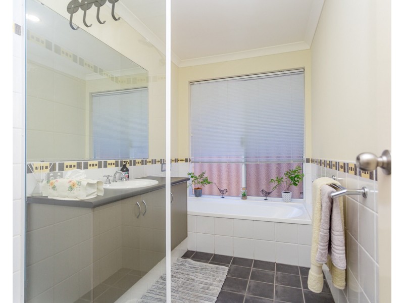 7 Chyverton Corner, Erskine WA 6210