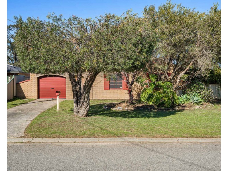 5 Bavich Road, Armadale WA 6112