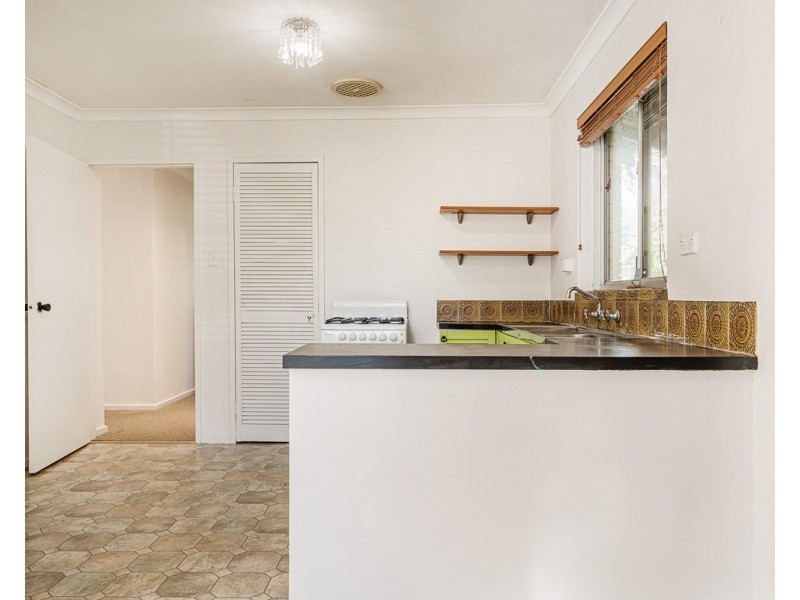 5 Bavich Road, Armadale WA 6112