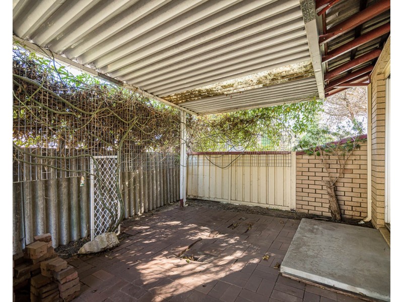 5 Bavich Road, Armadale WA 6112