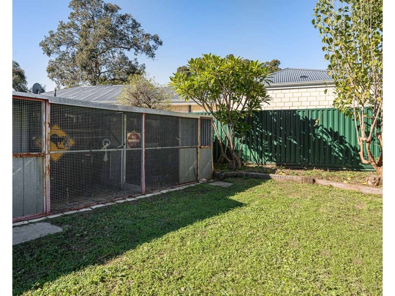 5 Bavich Road, Armadale WA 6112