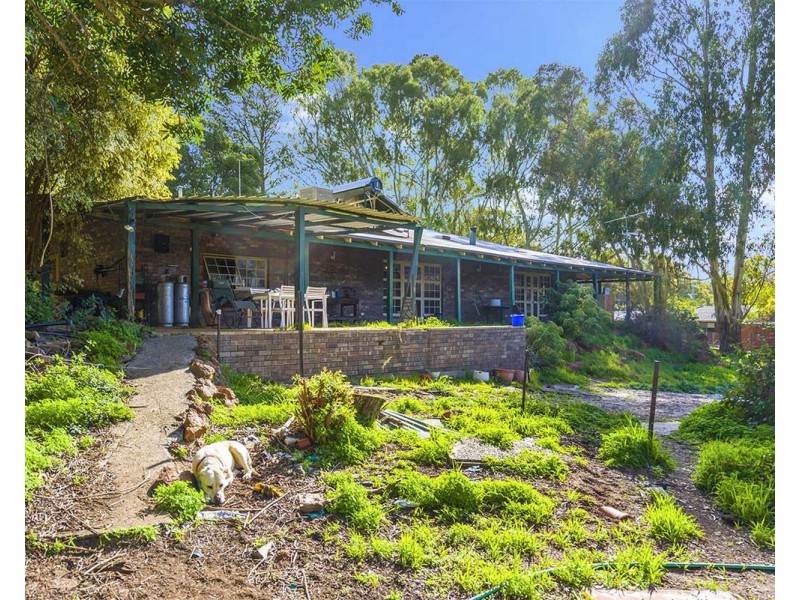 24 Nelson Street, Bedfordale WA 6112