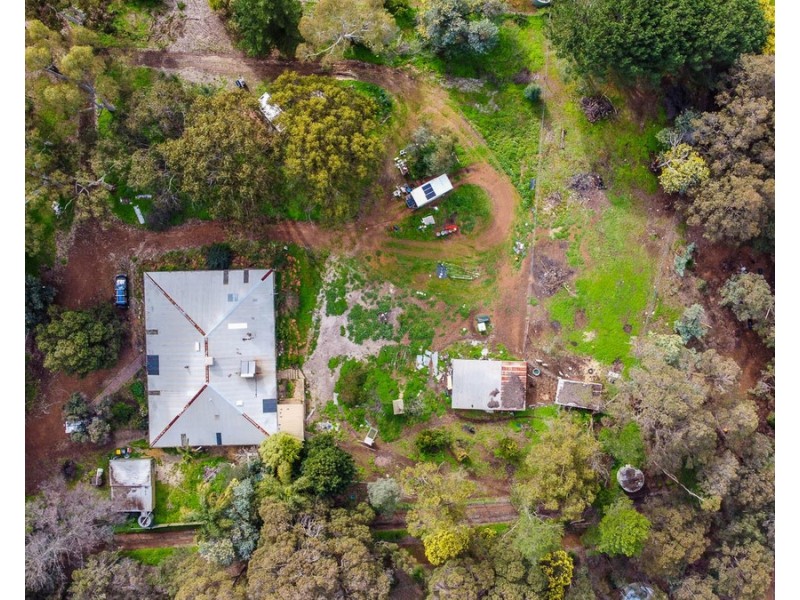 24 Nelson Street, Bedfordale WA 6112