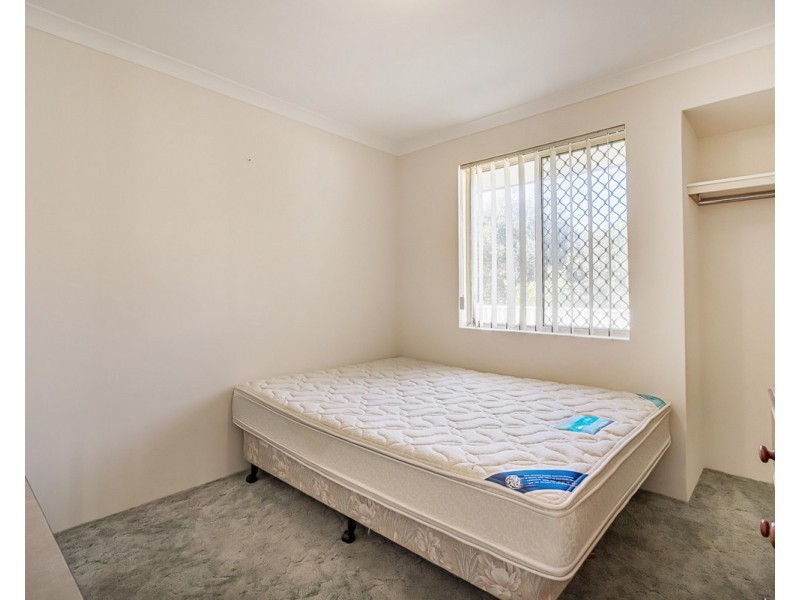 52 Clifton Street, Kelmscott WA 6111