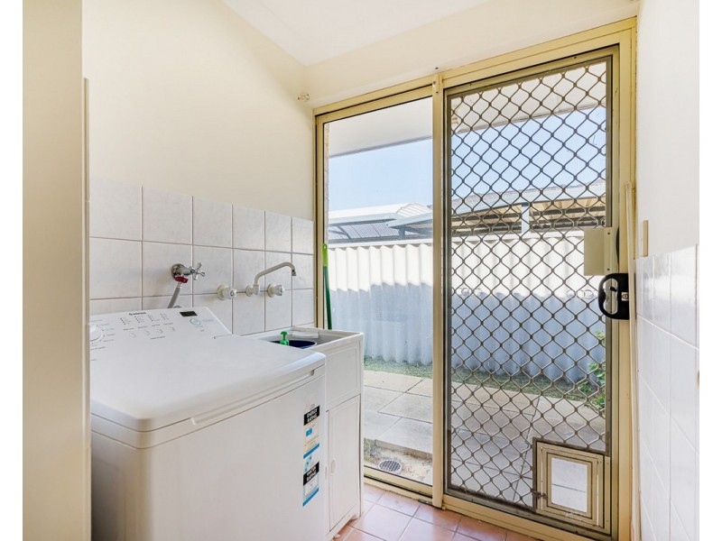 52 Clifton Street, Kelmscott WA 6111