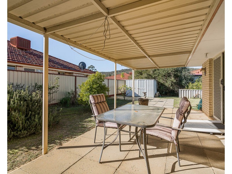 52 Clifton Street, Kelmscott WA 6111