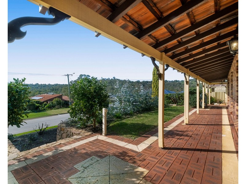 37 Onyx Road, Mount Richon WA 6112