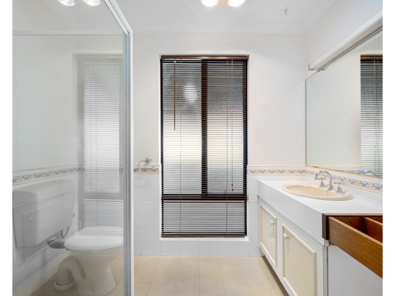 37 Onyx Road, Mount Richon WA 6112