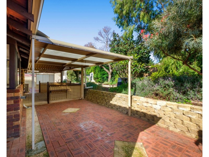 37 Onyx Road, Mount Richon WA 6112