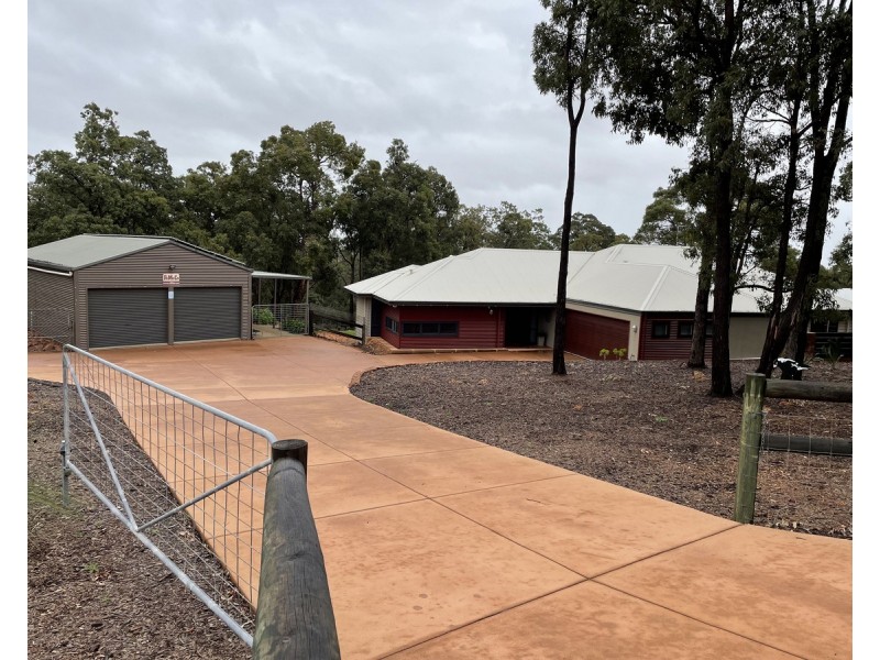 26 Blissett Drive, Bedfordale WA 6112