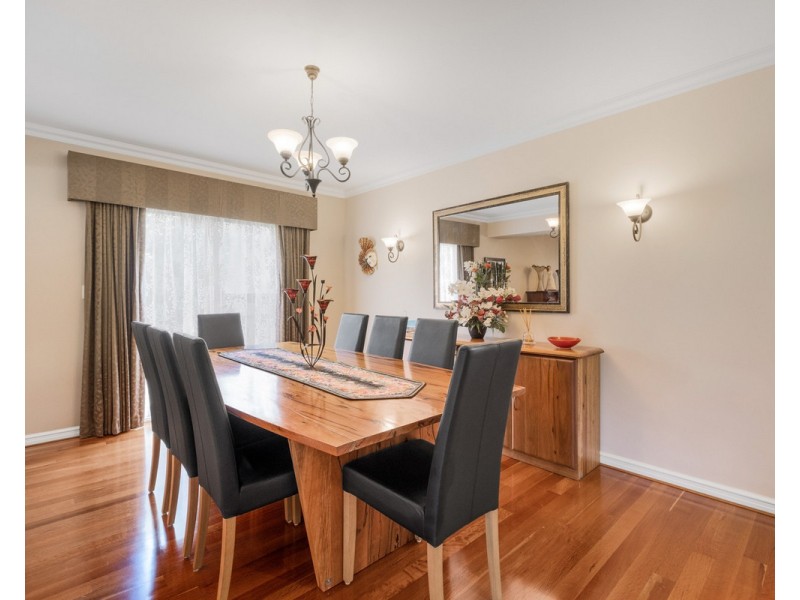 2 Waters Place, Bedfordale WA 6112