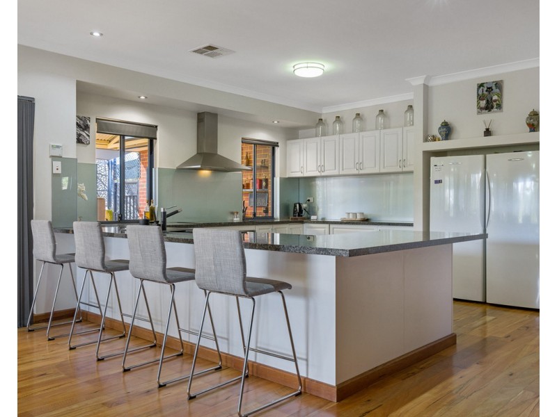 19 Oban Loop, Bedfordale WA 6112