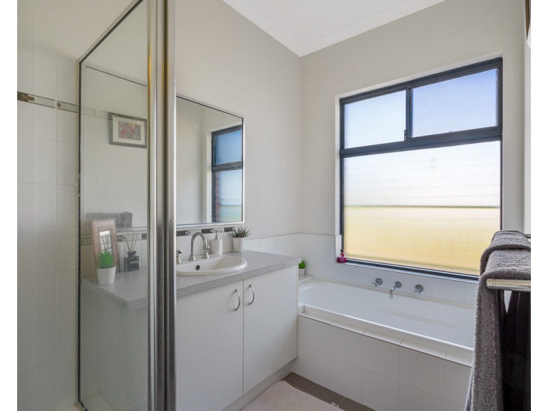 19 Oban Loop, Bedfordale WA 6112