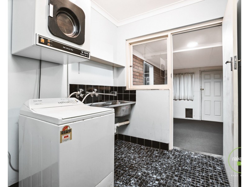 8 Hemeleers Street, Gosnells WA 6110