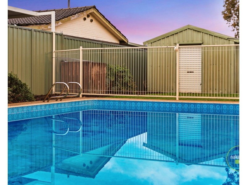 8 Hemeleers Street, Gosnells WA 6110