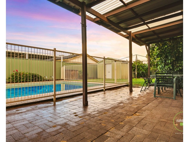 8 Hemeleers Street, Gosnells WA 6110