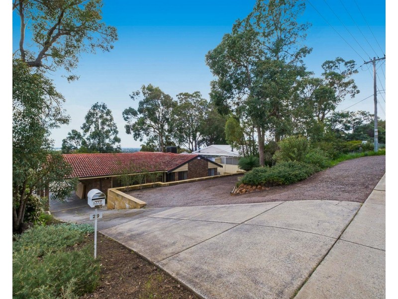 29 Harrison Road, Mount Richon WA 6112
