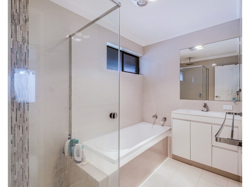 29 Harrison Road, Mount Richon WA 6112