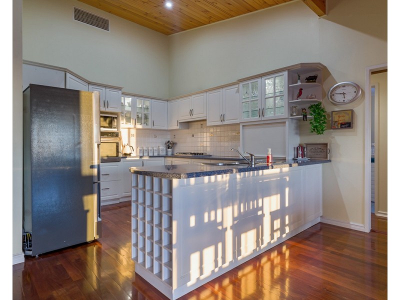 19 Opal Way, Mount Richon WA 6112