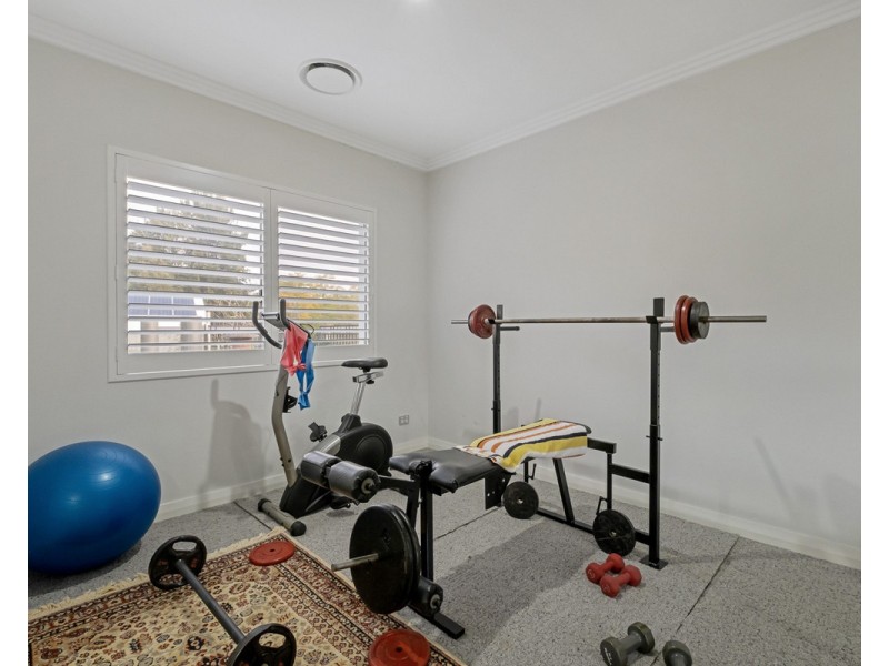 18 Maclean Street, Roleystone WA 6111