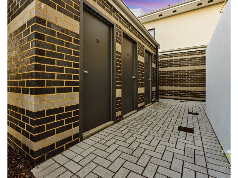 21/1 Glenariff Boulevard, Canning Vale WA 6155