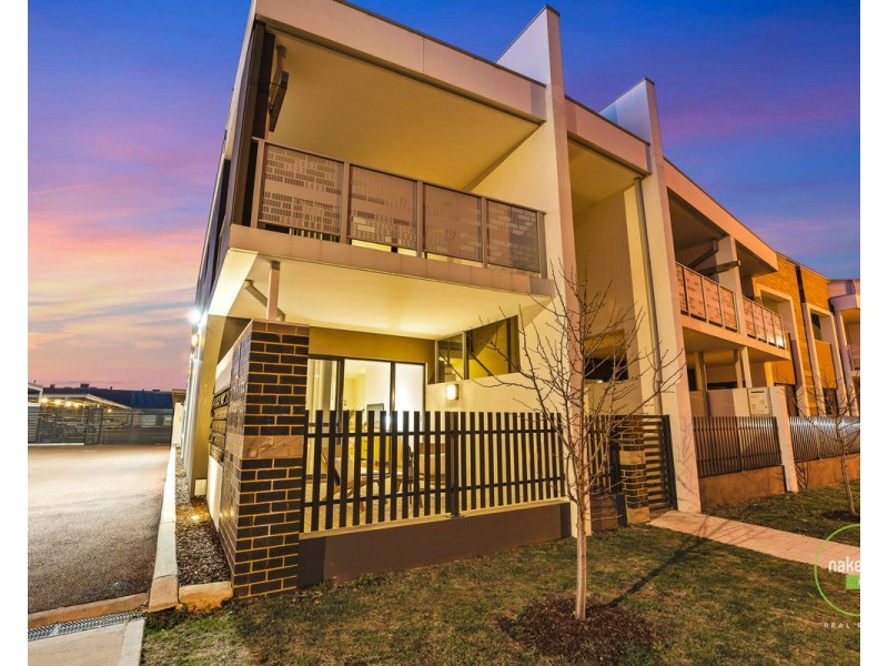 21/1 Glenariff Boulevard, Canning Vale WA 6155