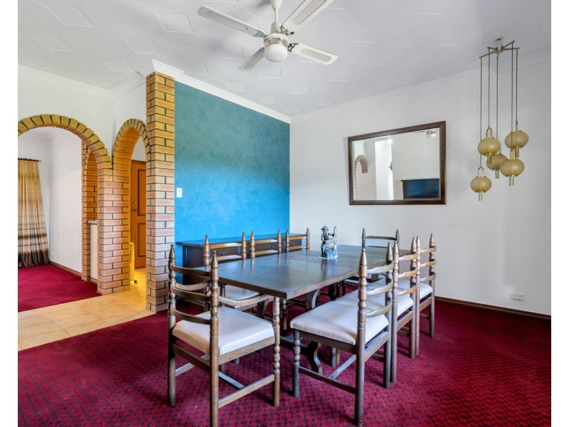 158 Springfield Road, Bedfordale WA 6112