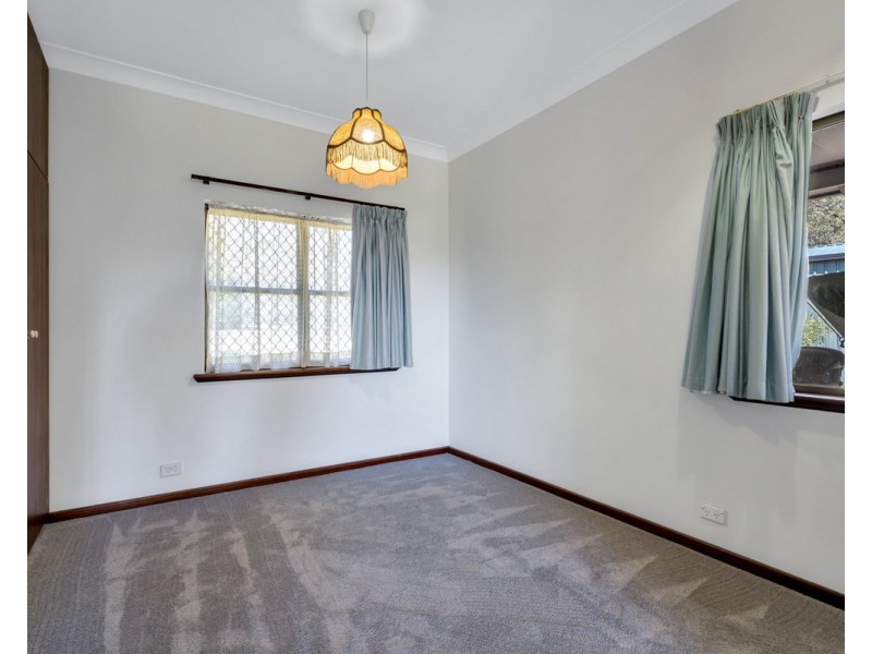 158 Springfield Road, Bedfordale WA 6112