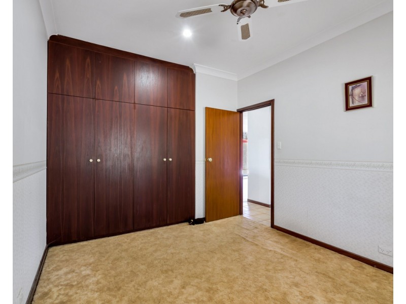 158 Springfield Road, Bedfordale WA 6112