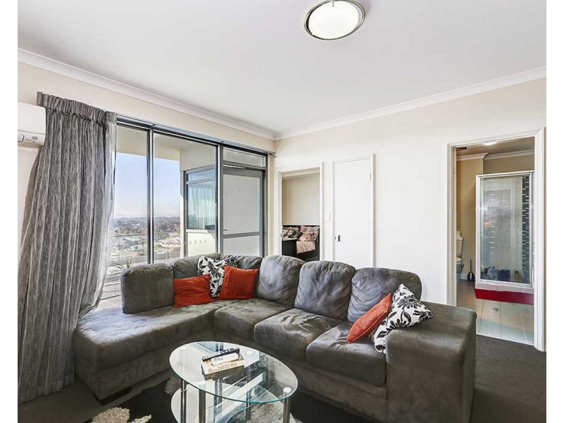 407/21 Malata Crescent, Success WA 6164