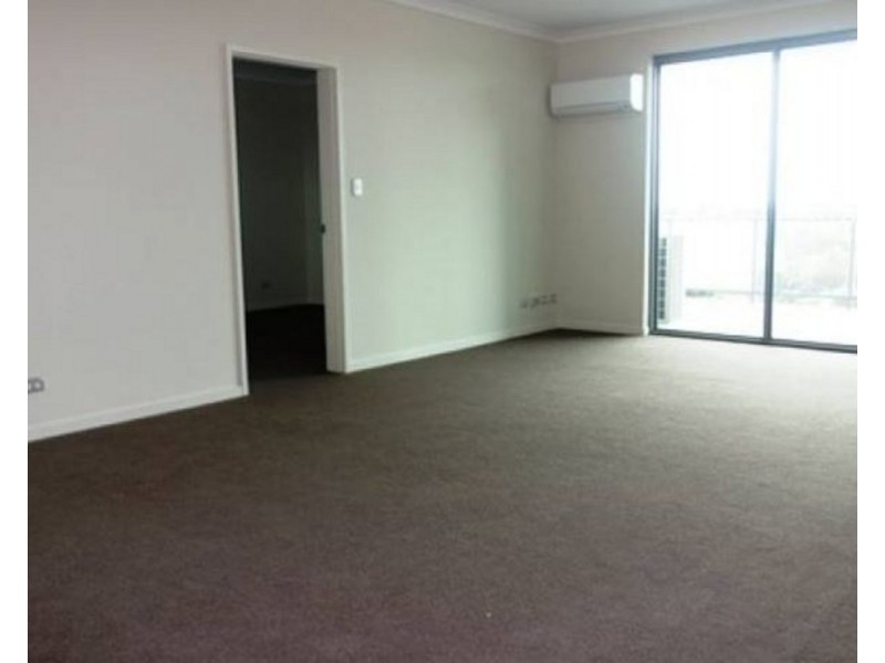 407/21 Malata Crescent, Success WA 6164