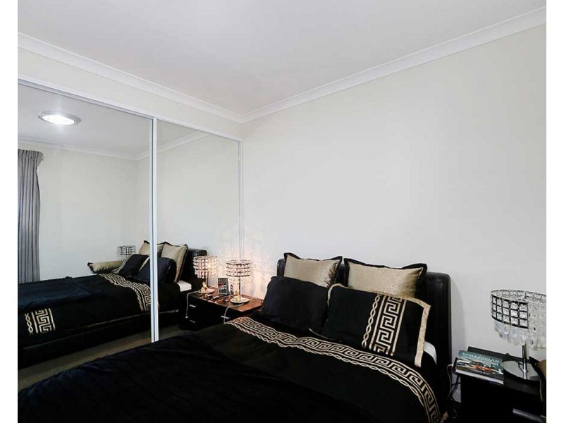407/21 Malata Crescent, Success WA 6164