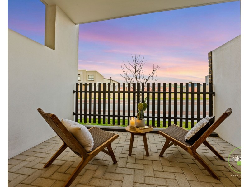 8/1 Glenariff Boulevard, Canning Vale WA 6155