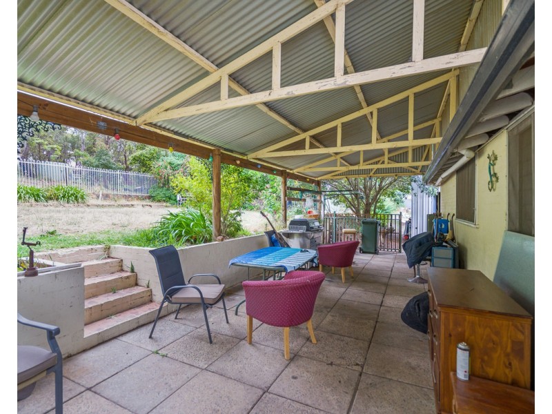 63 Dmietrieff Road, Bedfordale WA 6112