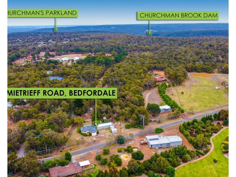 63 Dmietrieff Road, Bedfordale WA 6112
