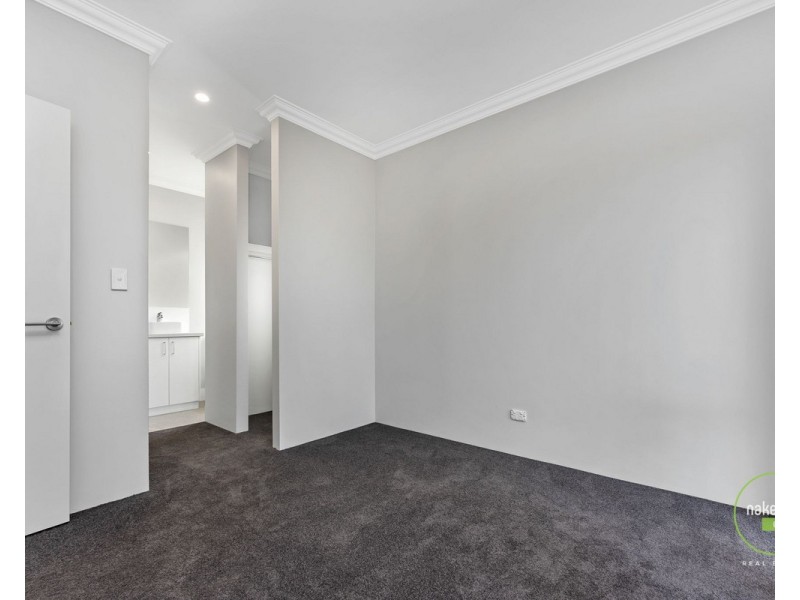 12 Vermouth Promenade, Maddington WA 6109