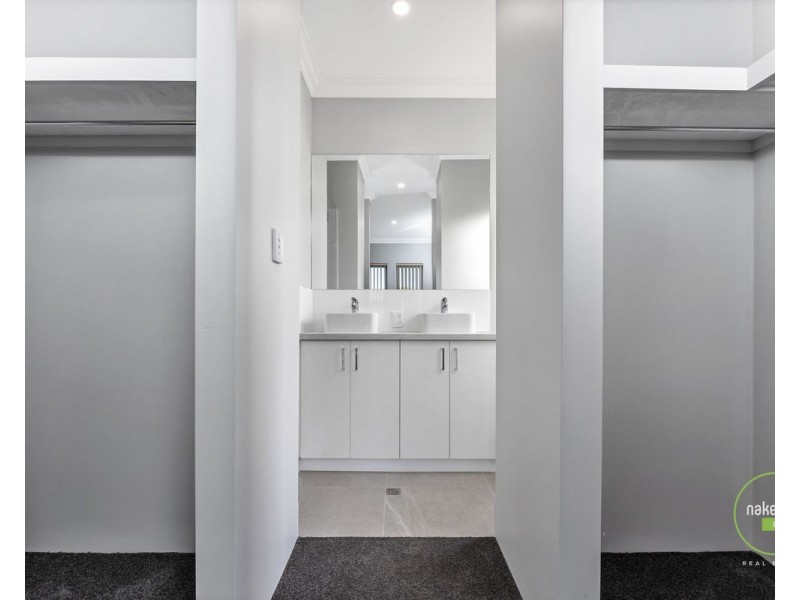 12 Vermouth Promenade, Maddington WA 6109