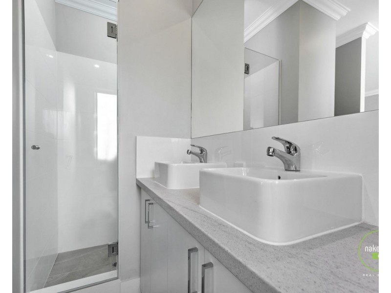 12 Vermouth Promenade, Maddington WA 6109